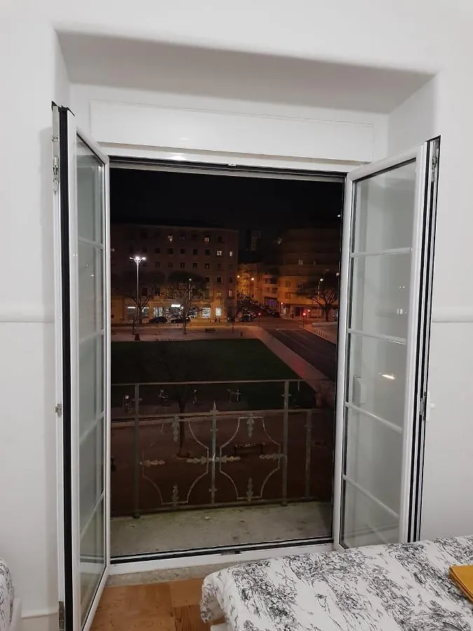 Rainbow Guest House Lisbon